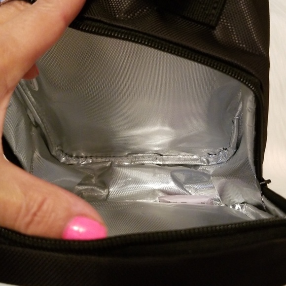 Brand New Adidas Lunch Bag - Picture 4 of 7